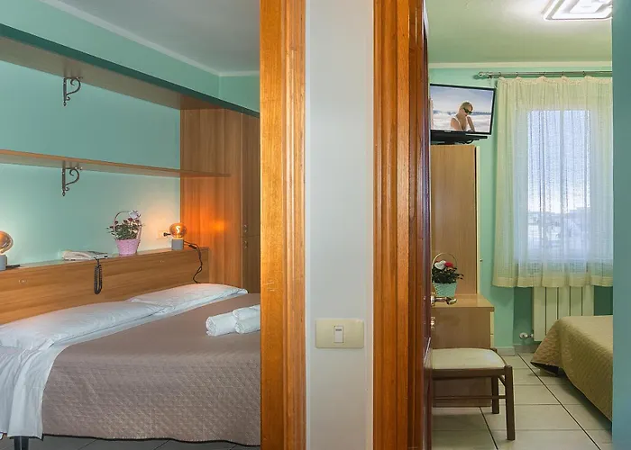 Hotel Benvenuti Viareggio