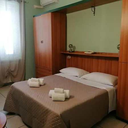 Benvenuti 2* Viareggio